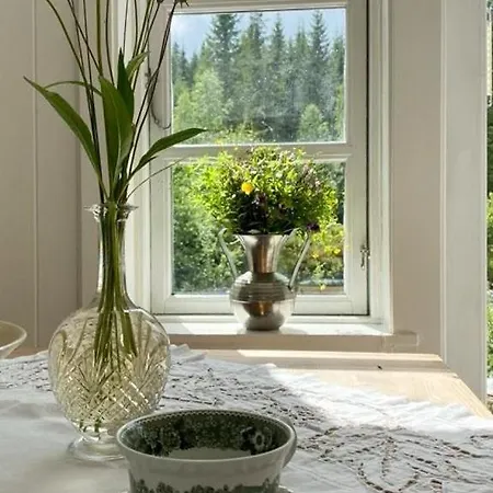 Forest By The River Feriehus *