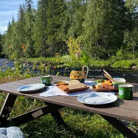 Feriehus Forest By The River *